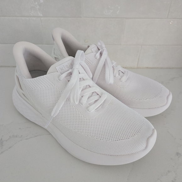 Kizik Athens Hands Free Knit Sneaker Slip On Laces White Women's Size 7.5 WIDE - Picture 2 of 8